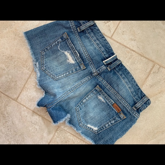 Joe’s Jeans Coachella Cut Off Shorts XS 24 - Picture 3 of 4